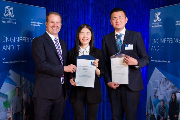 Biomedical Engineering Merit Award presented by Dean Prof Mark Cassidy. Project: Improving articular cartilage repair outcomes with 3d printing and tissue engineering. Team: Lanyita Lu, Peilin Tian